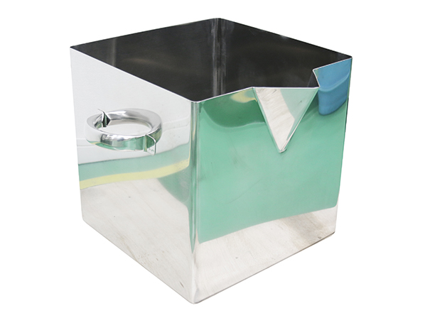 Rectangular stainless steel container with mouth