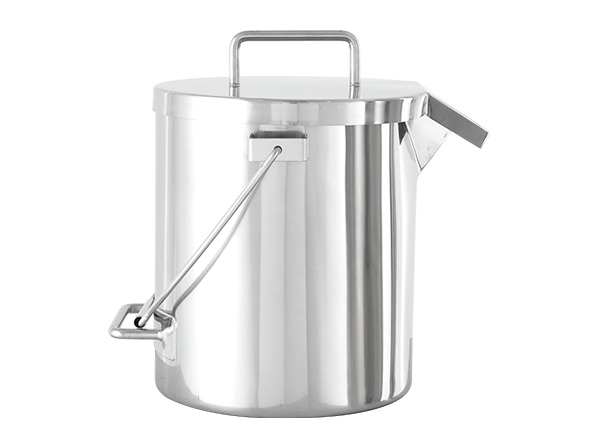 Stainless steel bucket to prevent liquid loss and foreign matter mixed in